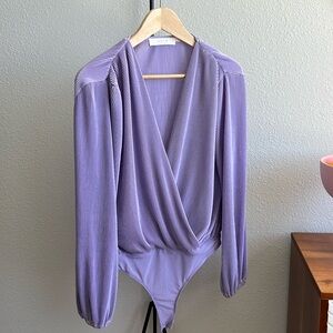 ASTR - micropleat plunge lilac bodysuit size medium
